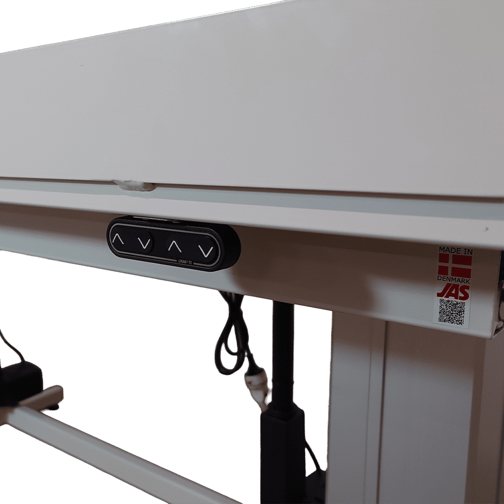 Hæve sænkebord med vippefunktion erg-o-lift 300 model 1 - Closeup af knap